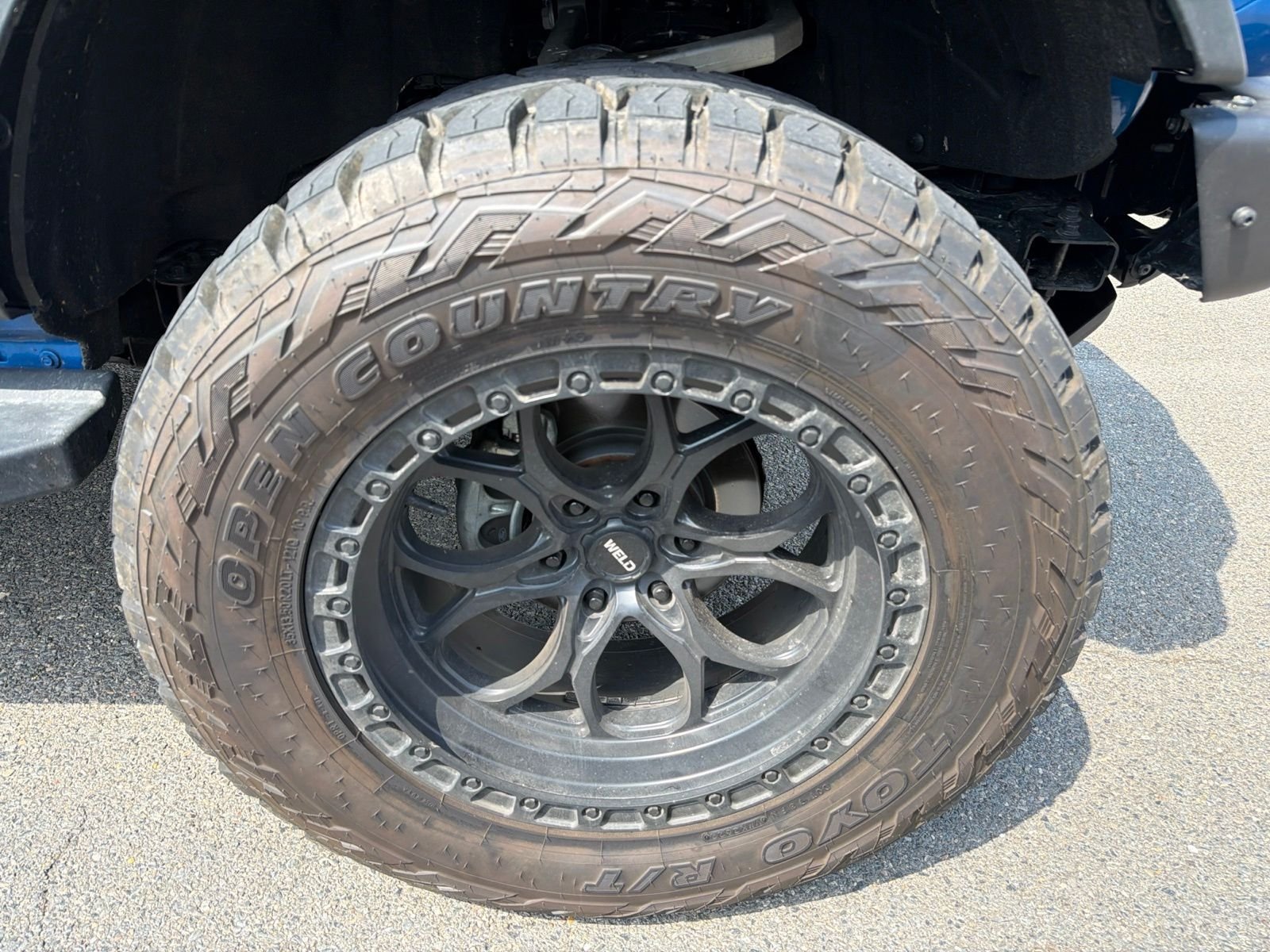 Used 2022 Blue Ford Outer Banks image 26