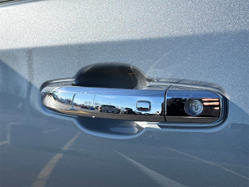 2026 GMC SIERRA - Image 12