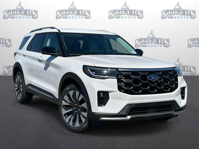 2026 Ford Explorer Platinum 4WD's photo