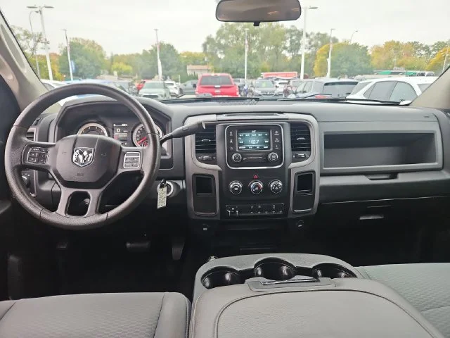 Used 2018 Gray Ram Tradesman image 13