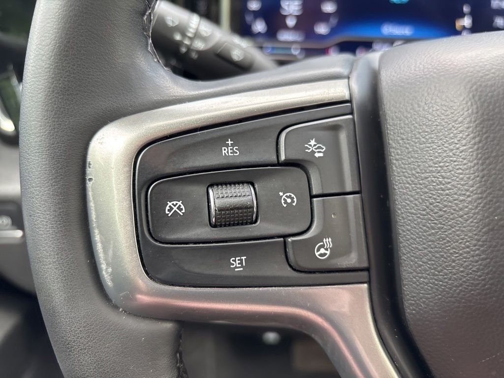 Used 2023 Red Chevrolet RST image 22