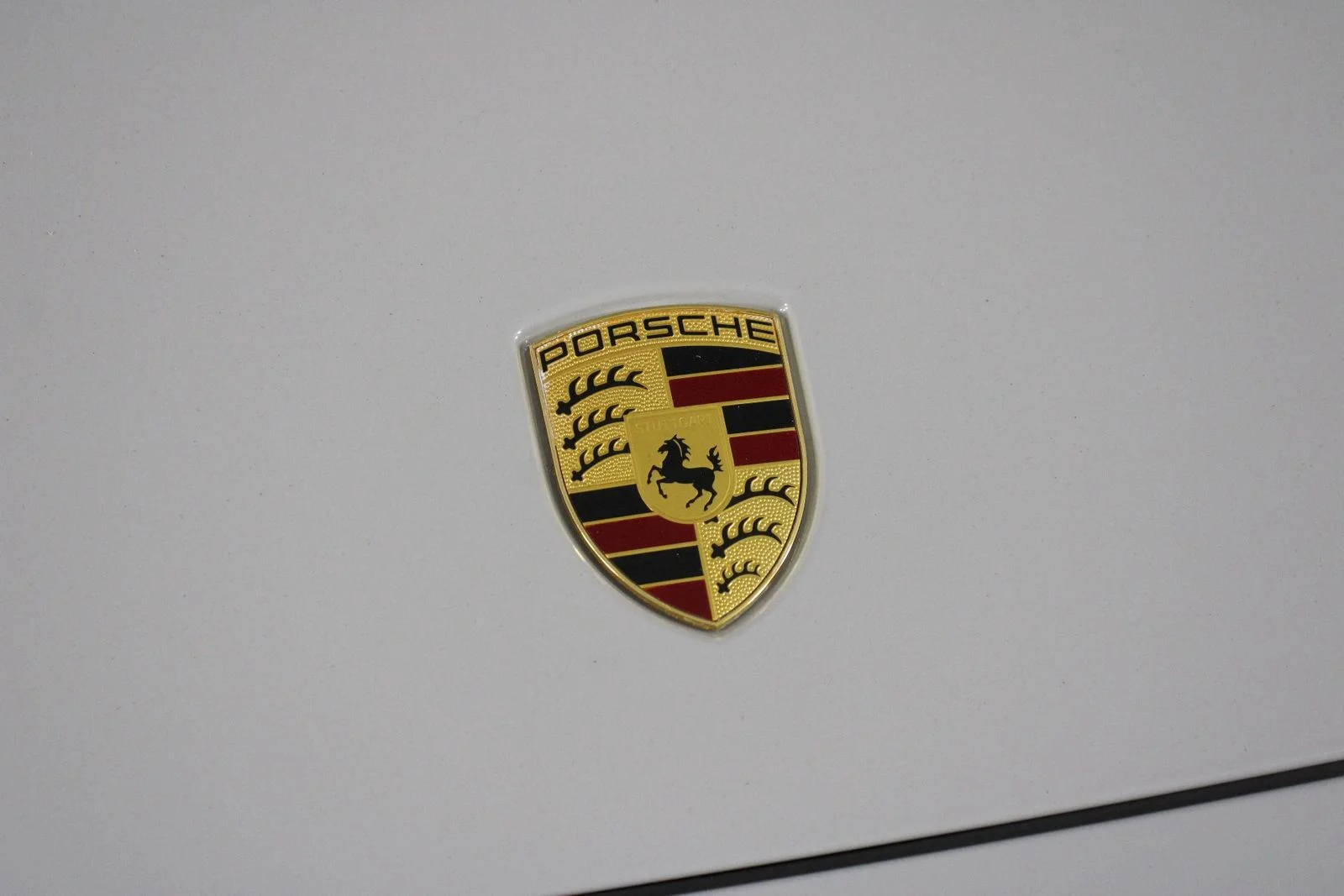Used 2022 Chalk Porsche Turbo image 29