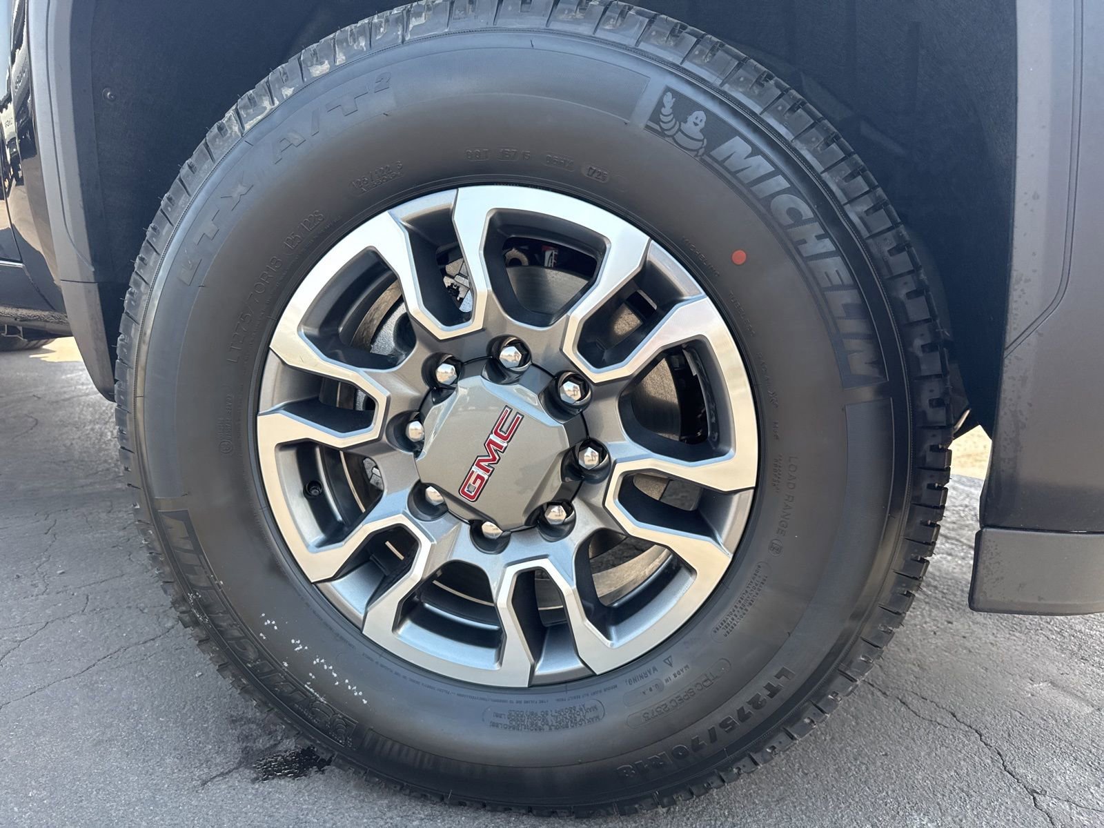 2025 GMC Sierra 3500HD SLT - Photo 6