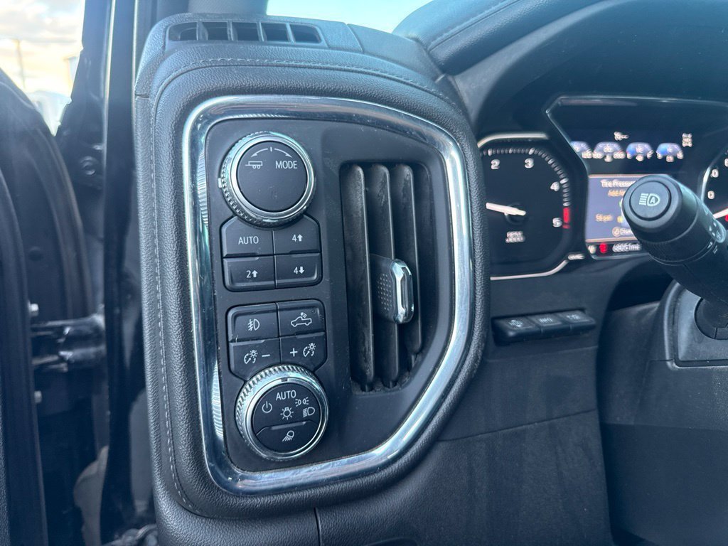 Used 2023 Onyx Black GMC Denali image 25