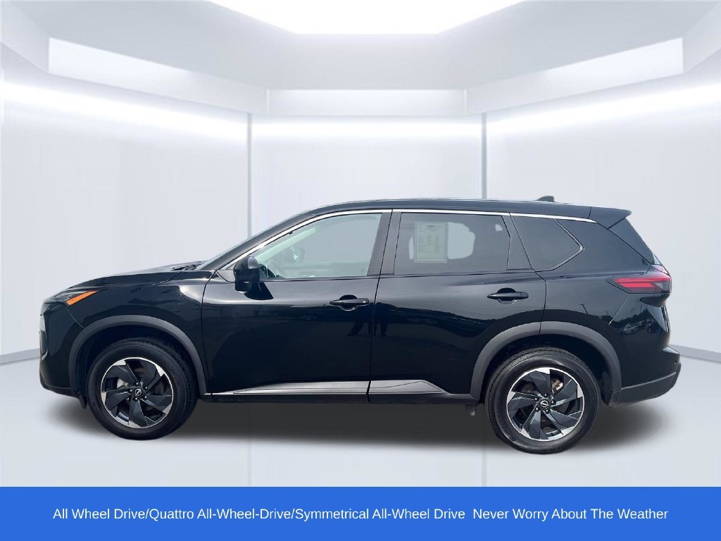 Used 2024 Nissan Rogue SV with VIN 5N1BT3BB2RC674626 for sale in Northfield, Minnesota