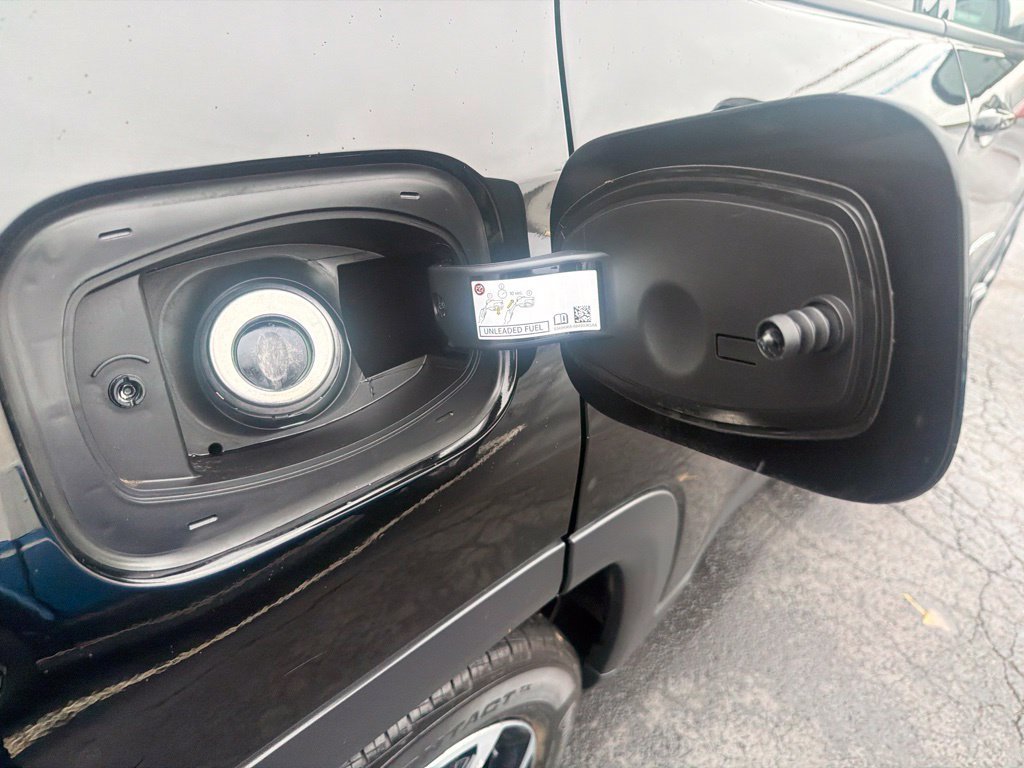 Certified Used 2022 Black Jeep Limited image 12