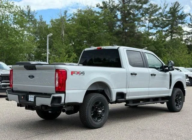 New 2026 Avalanche Ford F-350® XL image 5