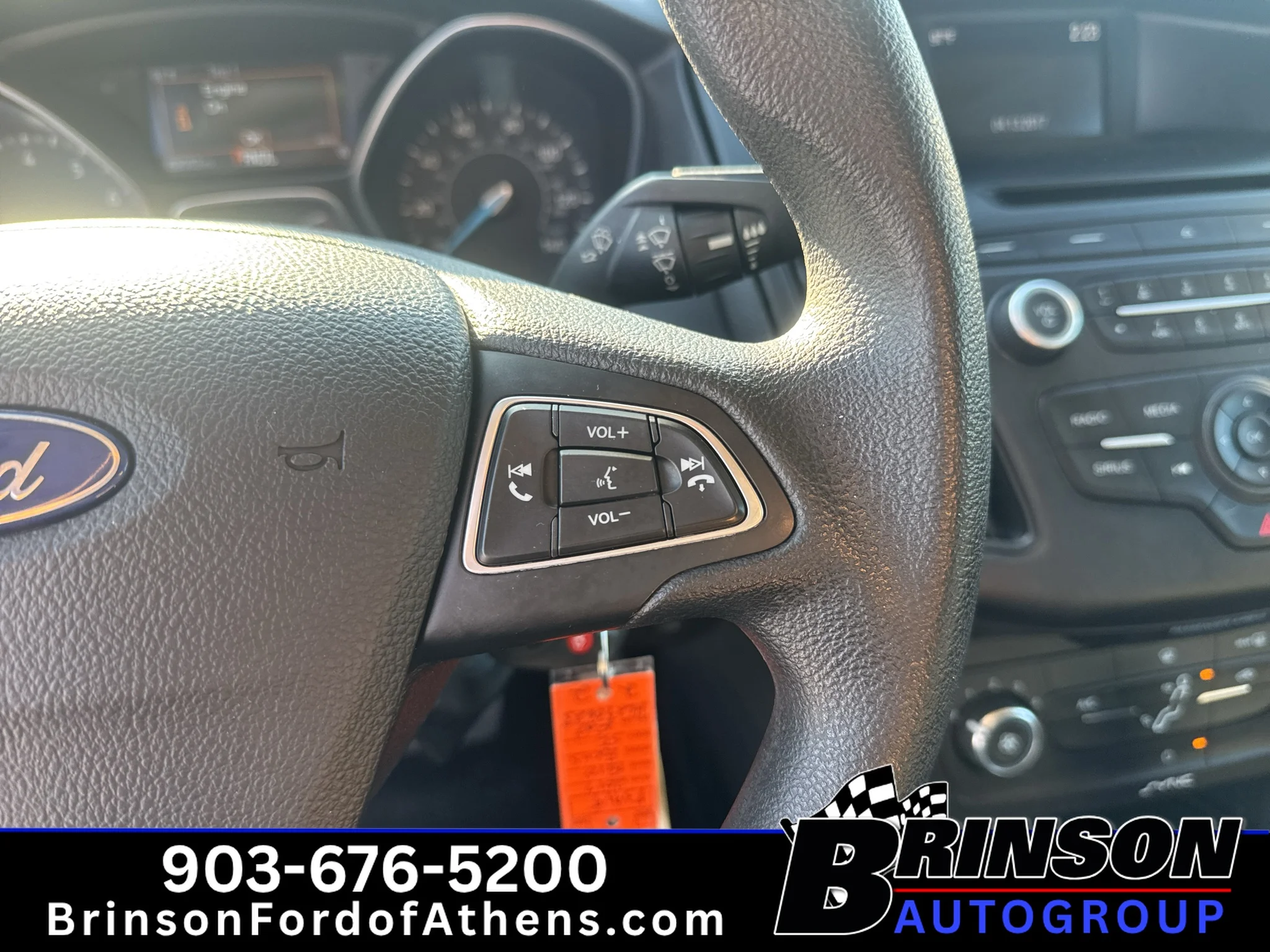 Used 2017 Race Red Ford SE image 25