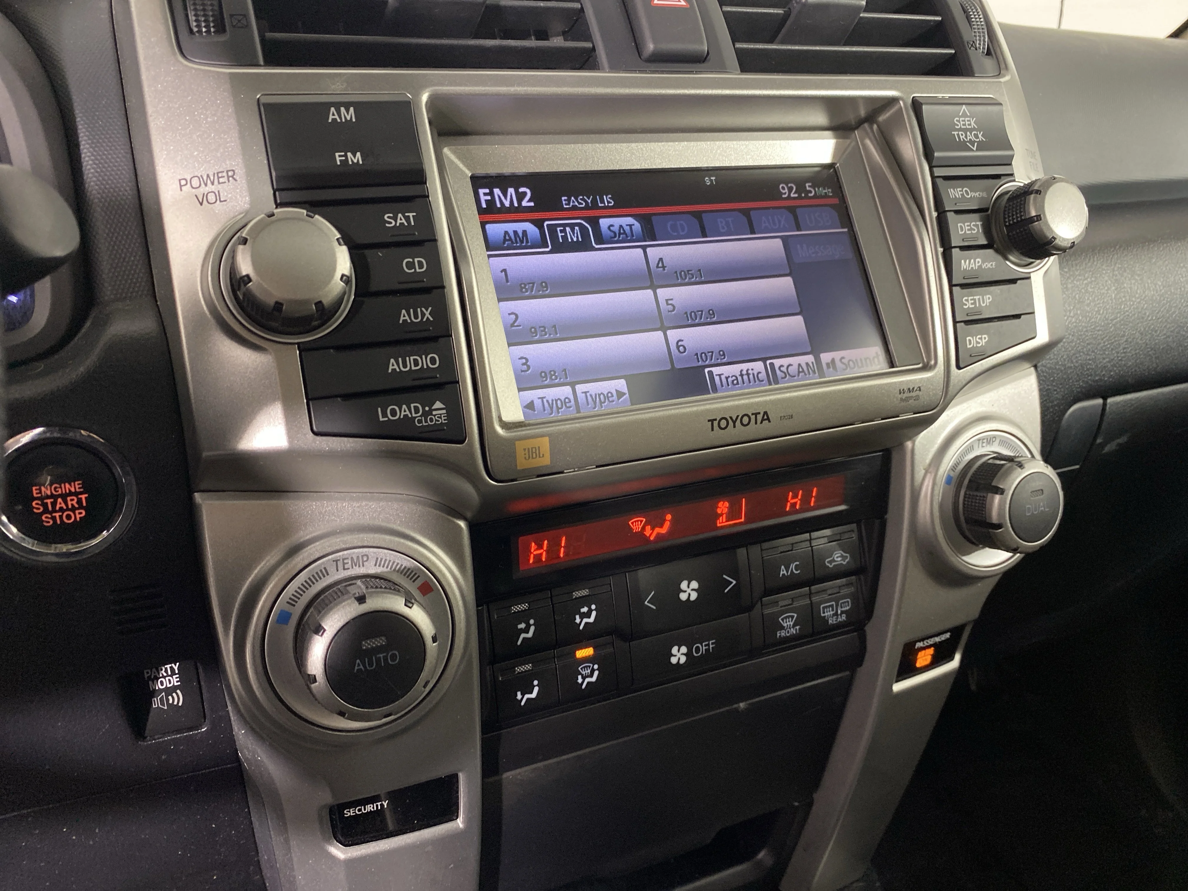 Used 2011 Blizzard Pearl Toyota Limited image 29
