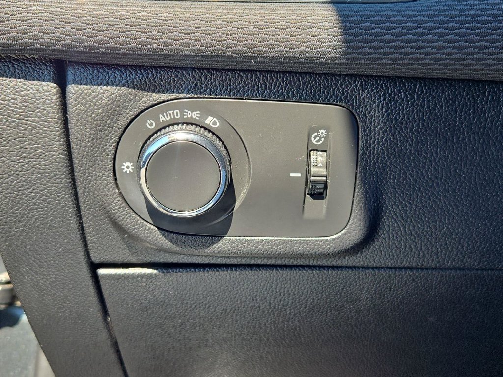 2018 Chevrolet Cruze LT - Photo 9