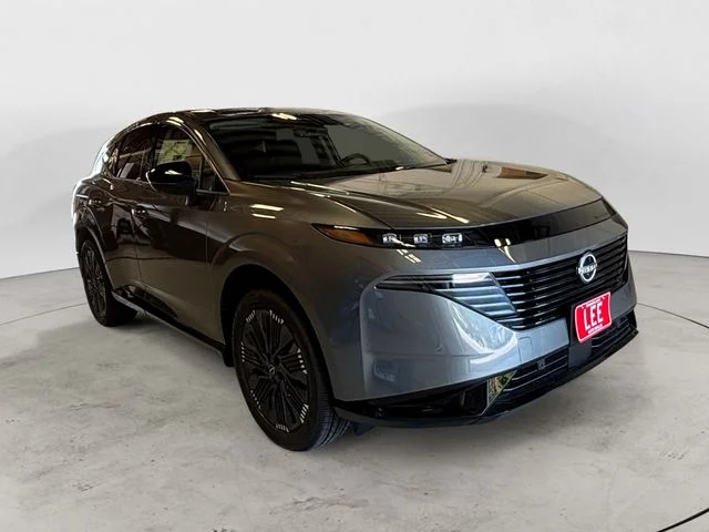 New 2026 Gray Nissan Platinum image 8
