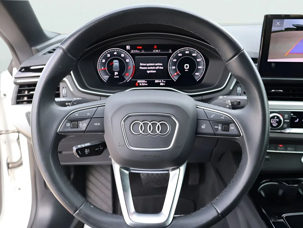 Used 2025  Audi 45 S line Premium image 32