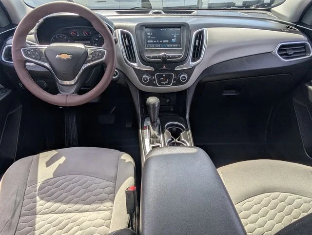 Used 2018 Silver Chevrolet LS image 13