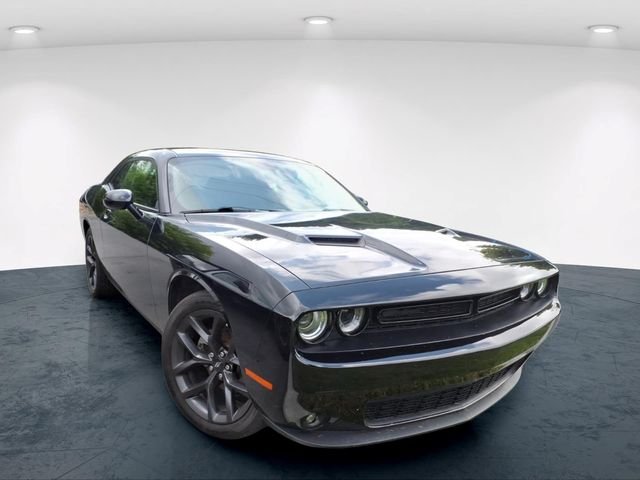 Used 2023 Black Dodge SXT image 9