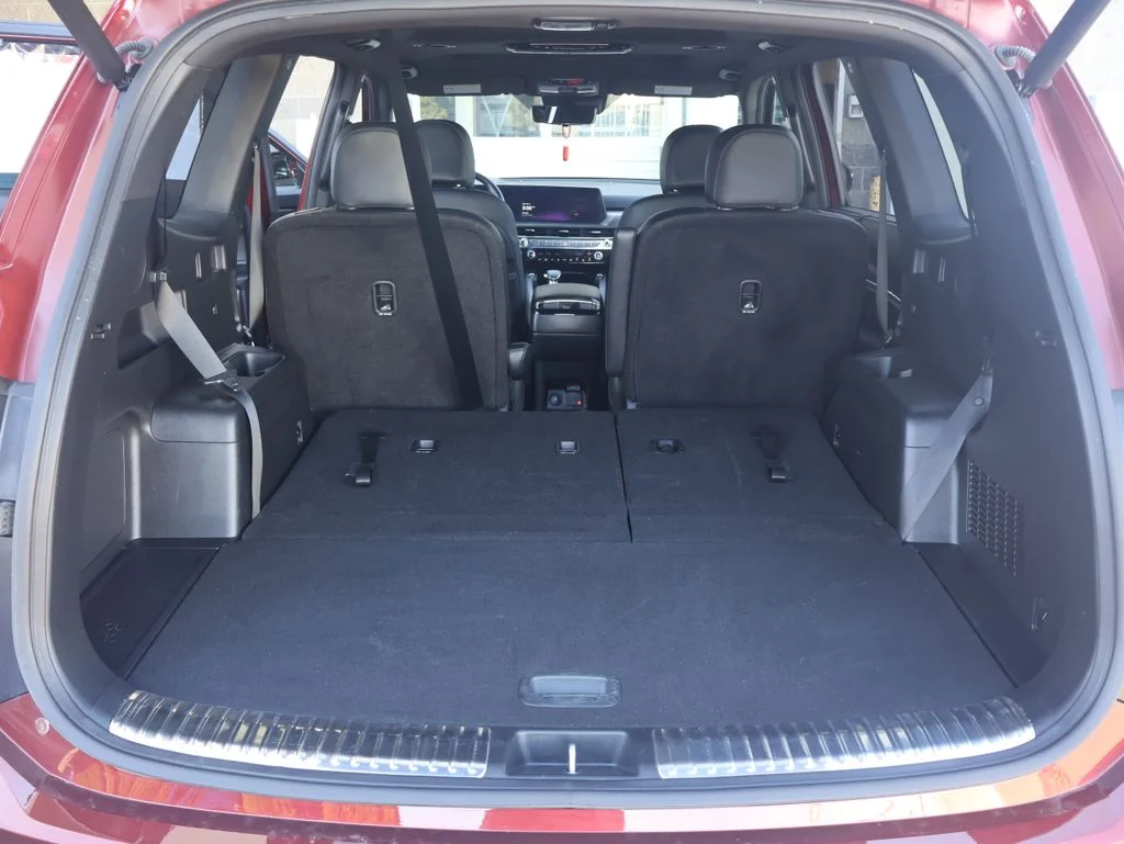 Used 2023 Red Kia SX-Prestige X-Line image 35