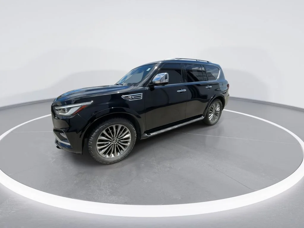 Used 2021 Black INFINITI Sensory image 4
