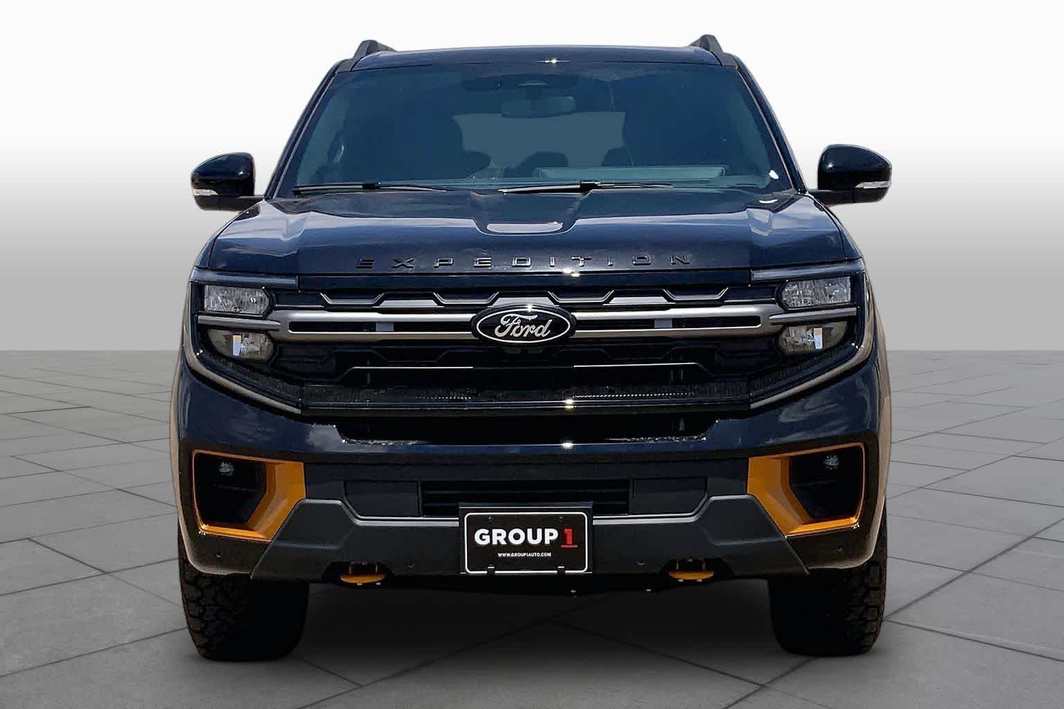 New 2026 Agate Black Metallic Ford Tremor® image 3