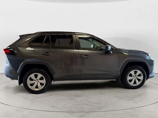 Used 2019 Gray Toyota LE image 7