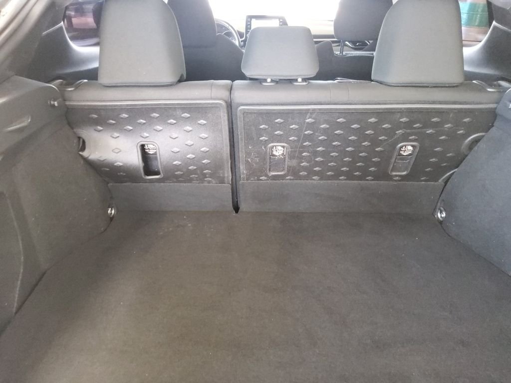 Used 2019 Gray Toyota XLE image 27