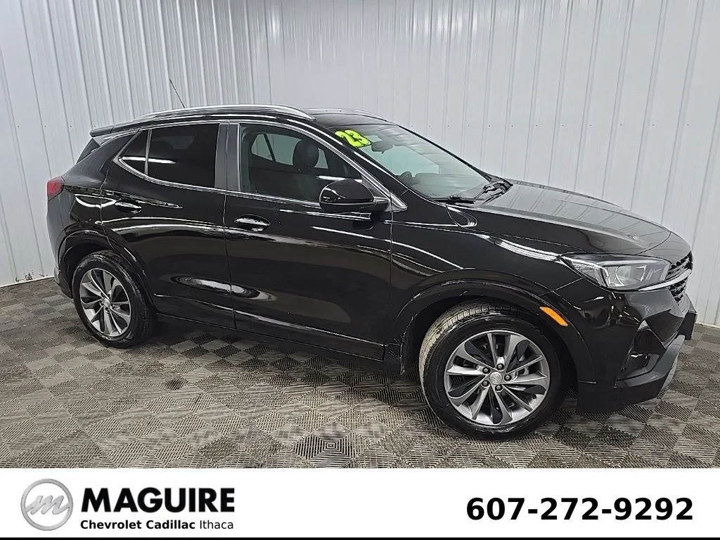 Used 2023 Black Buick Select image 1