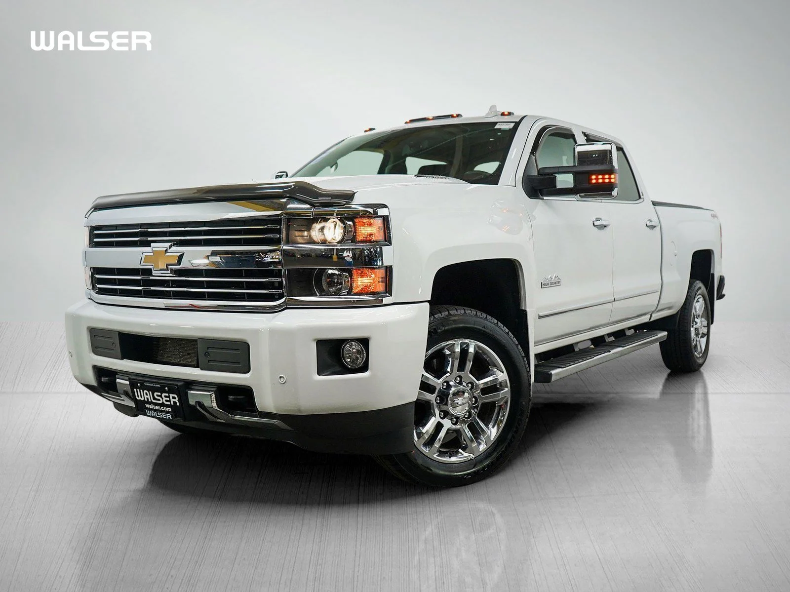 2015 Chevrolet Silverado HD High Country 4WD Crew Cab Standard Box's photo