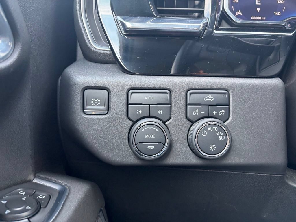 2024 Chevrolet Silverado 1500 LT - Photo 15