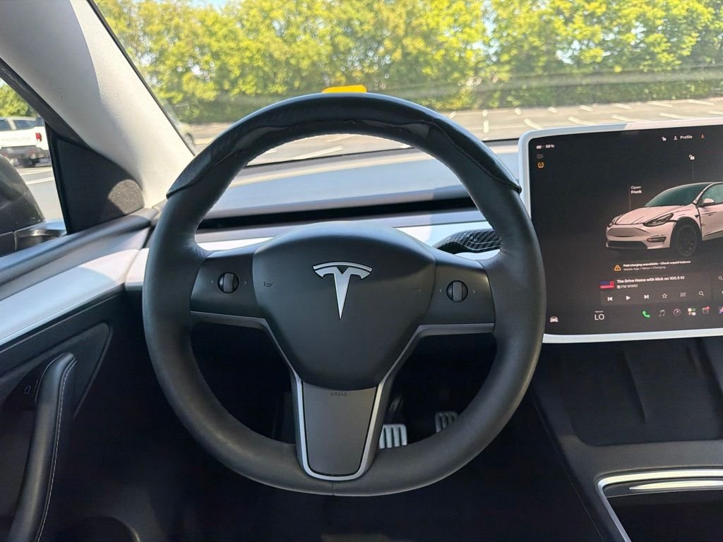 Used 2023  Tesla Performance image 13