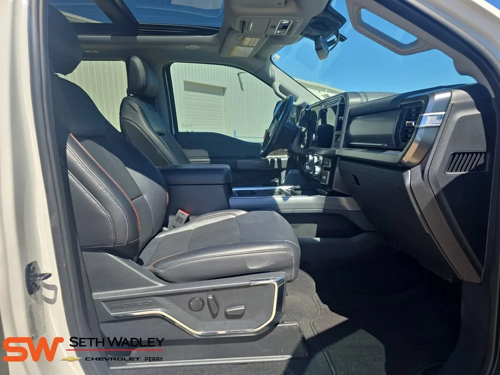 Used 2024 White Ford LARIAT image 10
