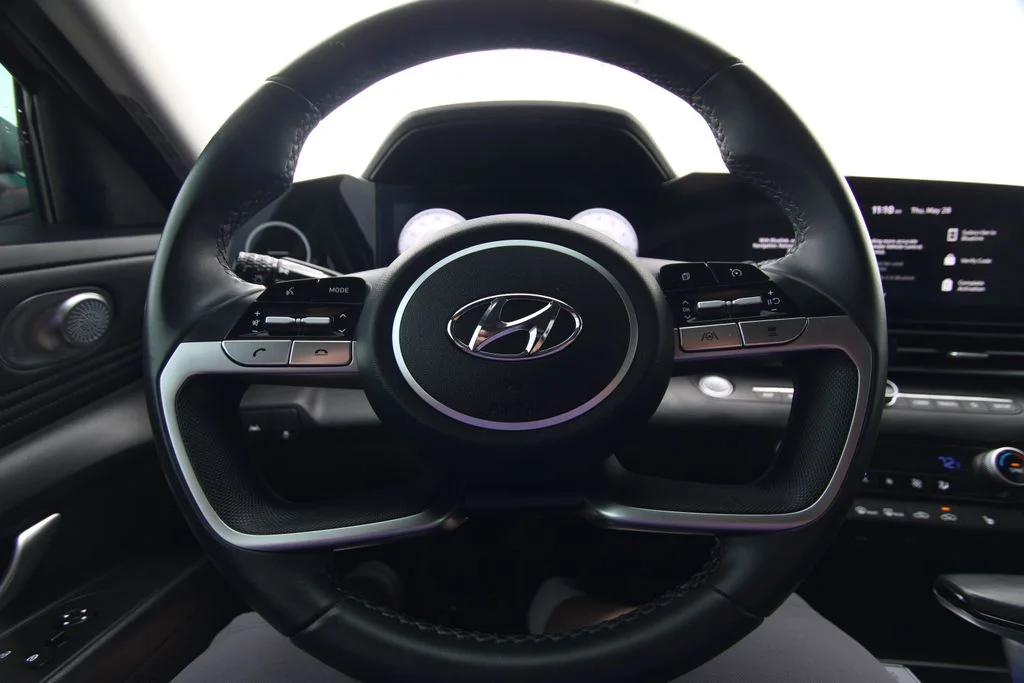 Used 2023 Silver Hyundai Limited image 20