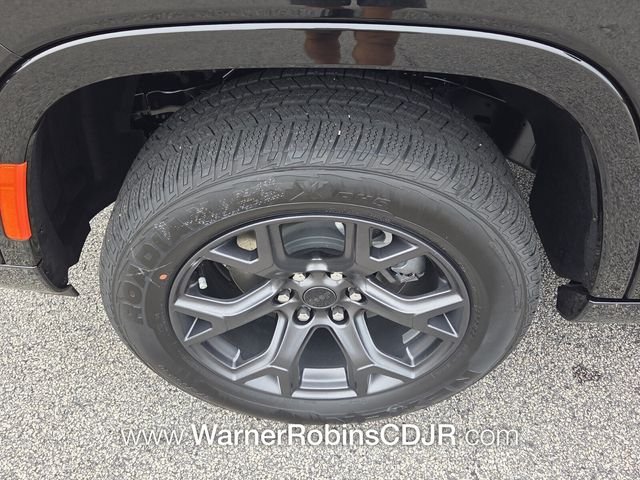 New 2026 High Gloss Black Exterior Paint Jeep Limited image 19