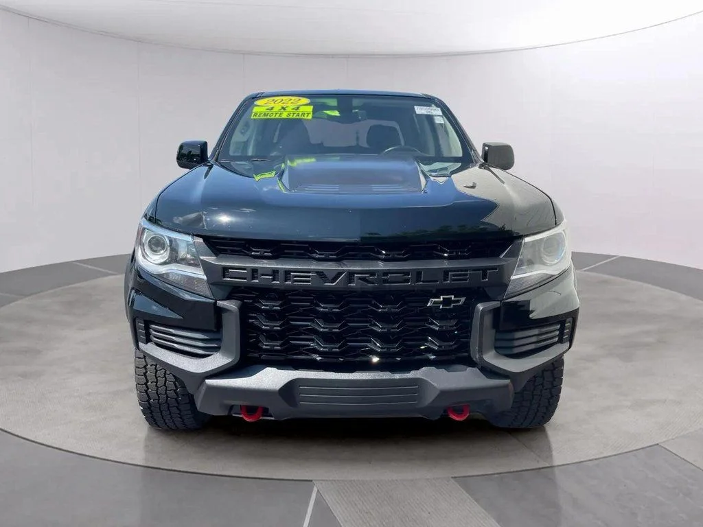 2022 Chevrolet Colorado ZR2 - Photo 8