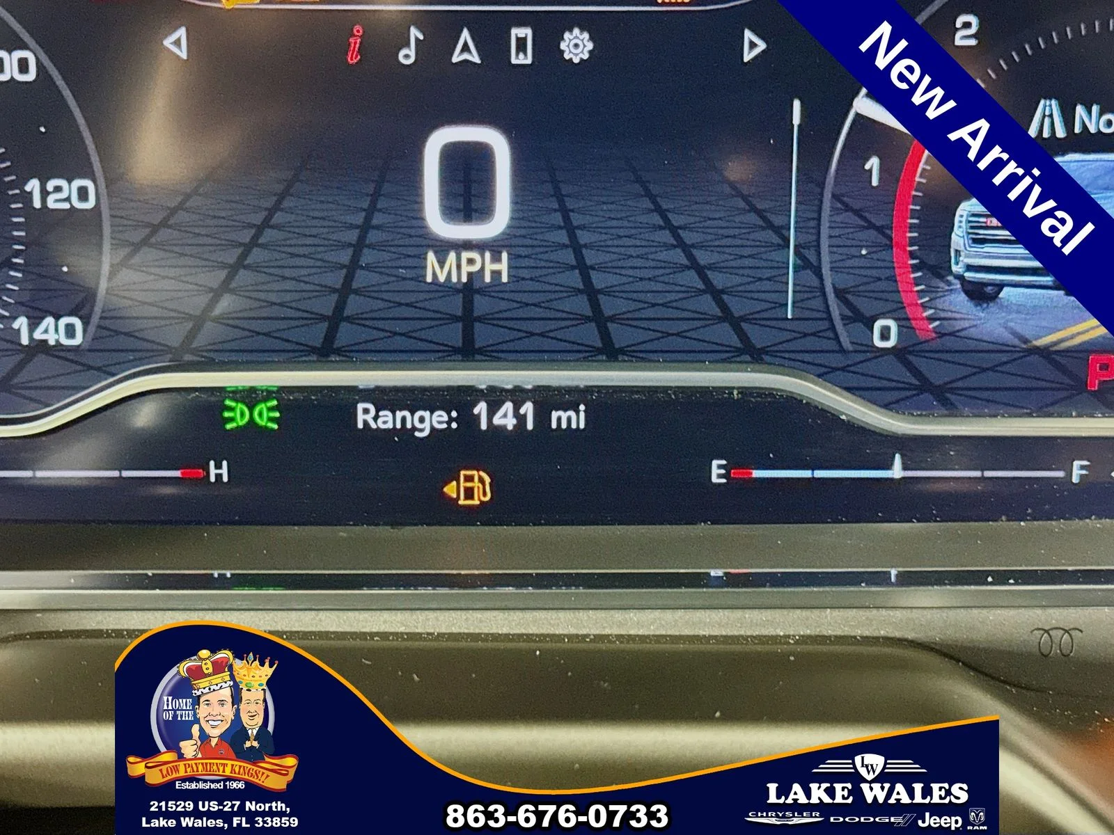 Used 2022 Gray GMC AT4 image 12