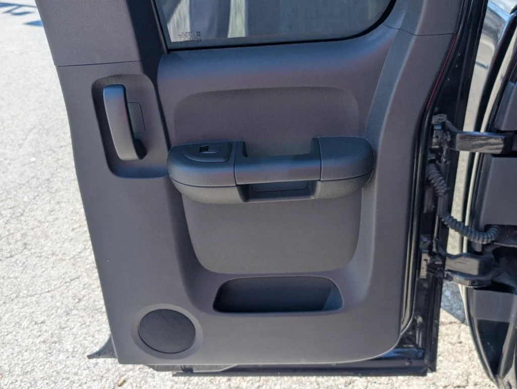 Used 2013 Black Chevrolet LS image 26