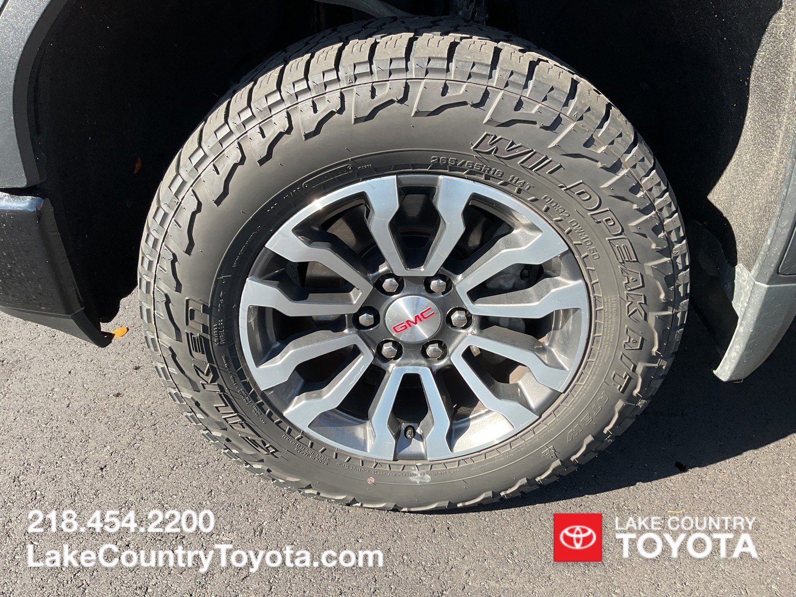 Used 2021 Onyx Black GMC AT4 image 10