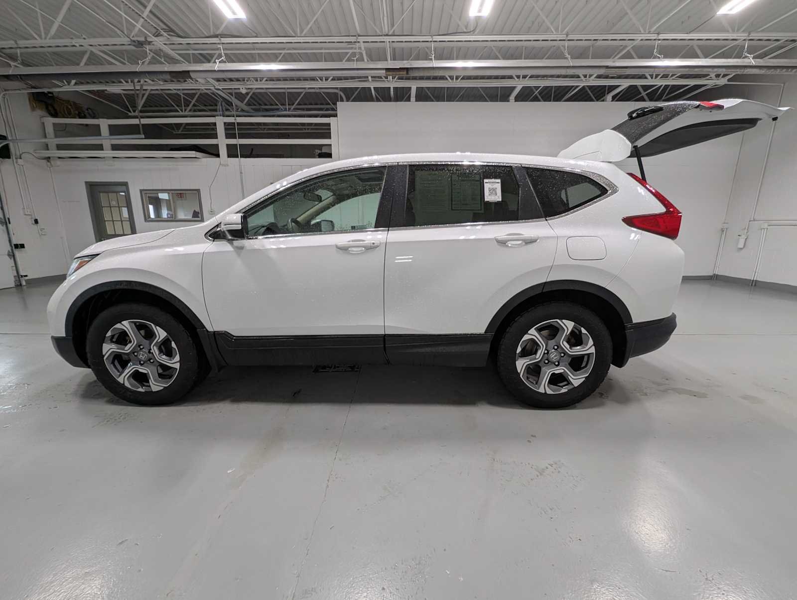 Used 2019 Platinum White Pearl Honda EX image 12