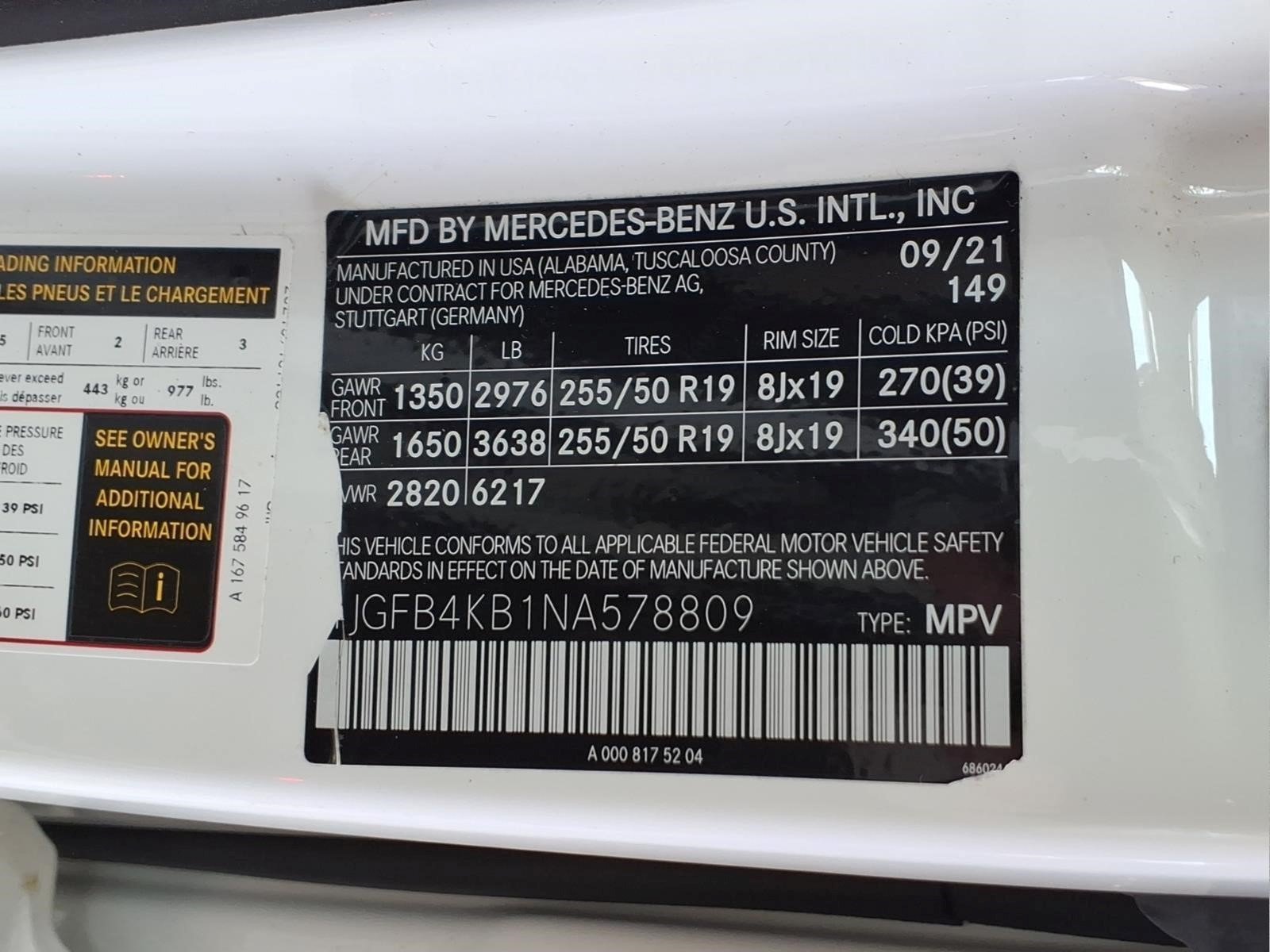 Certified Used 2022 Polar White Mercedes-Benz GLE 350 4MATIC® SUV image 32