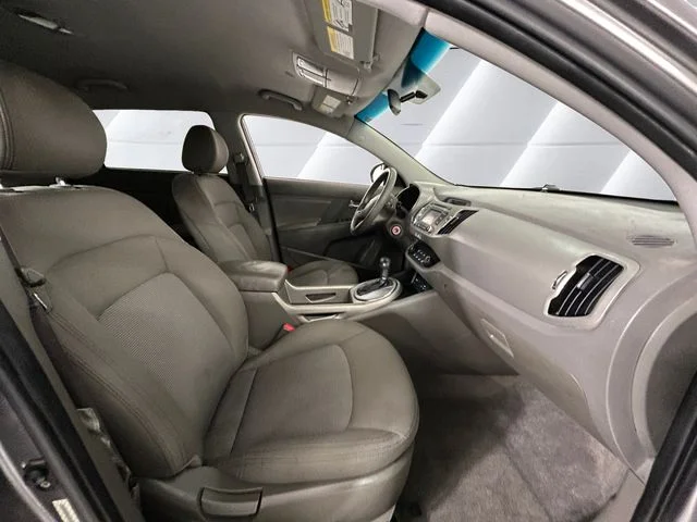 Used 2015 Silver Kia LX image 13