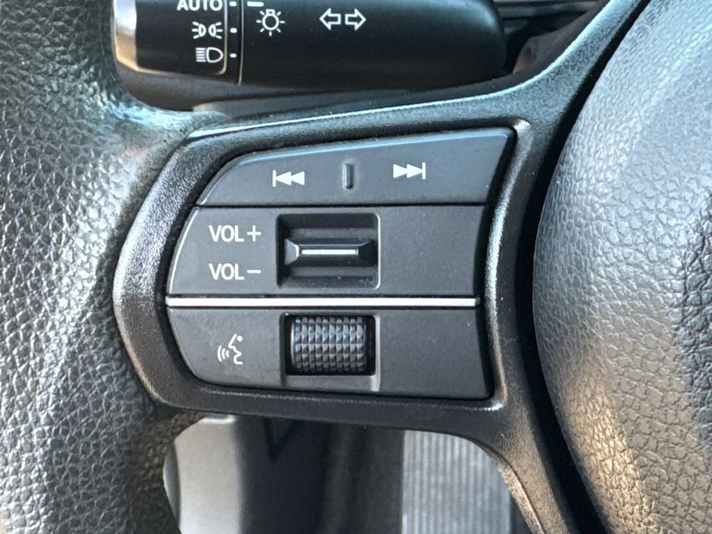 Used 2024 White Honda EX image 31