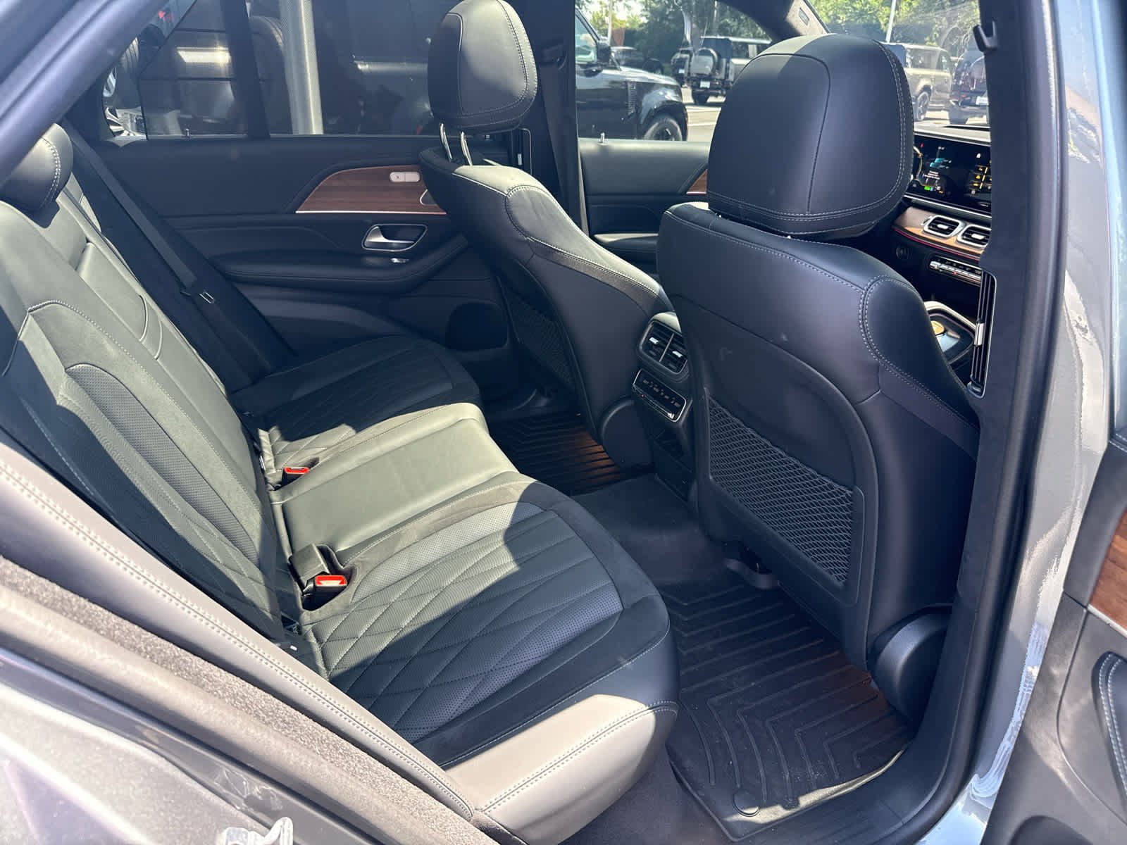 Used 2023 Selenite Grey Metallic Mercedes-Benz AMG® GLE 63 S image 10