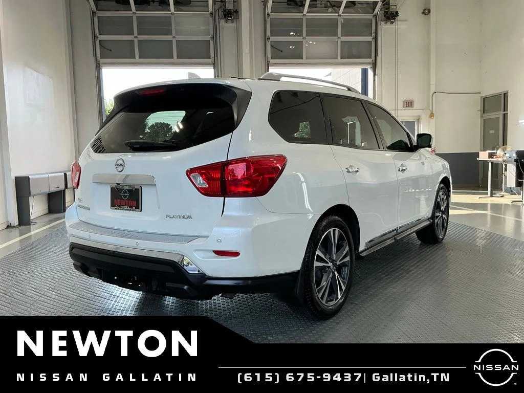 Used 2019 Pearl White Nissan Platinum image 30