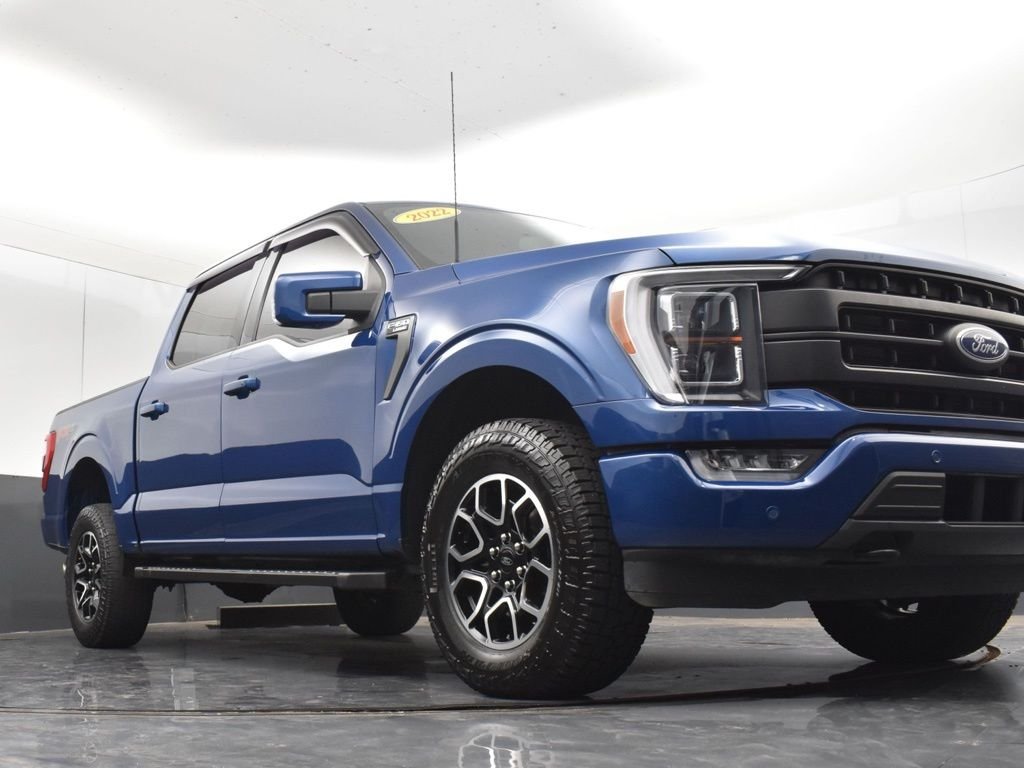 Used 2022 Blue Ford Lariat image 24