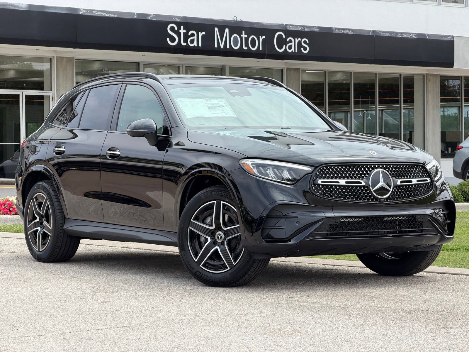 New 2026 Black Mercedes-Benz GLC 300 image 24