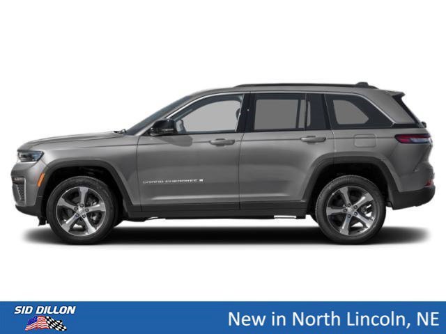 New 2027 Sting-Gray Clear Coat Jeep 4DR 4WD image 3