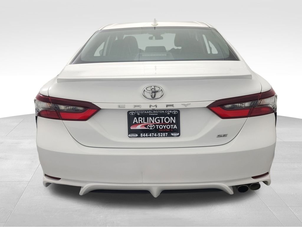 2024 Toyota Camry SE - Photo 7