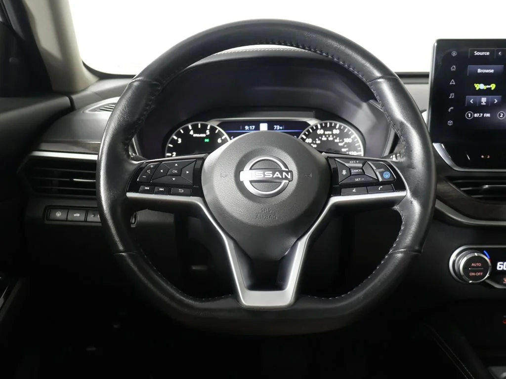 Used 2024 Silver Nissan 2.5 SL image 37