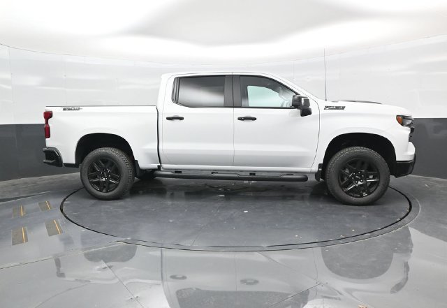 2026 Chevrolet Silverado 1500 LT Trail Boss - Photo 8