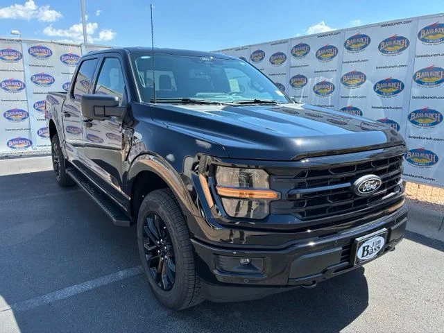 New 2026 Agate Black Metallic Ford XLT image 2