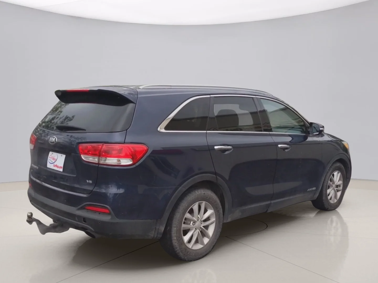 Used 2016 Blue Kia LX image 5