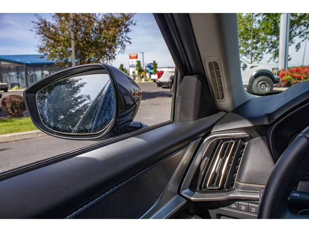 Used 2026 Machine Gray Metallic Mazda Preferred image 38