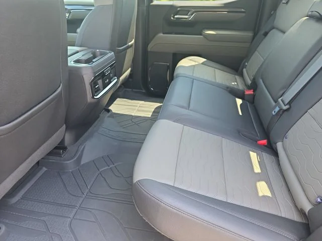 Used 2023 Gray Chevrolet ZR2 image 14